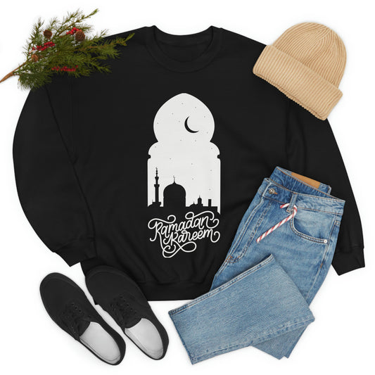 Ramadan Kareem (Style 3) - Unisex Heavy Blend™ Crewneck Sweatshirt